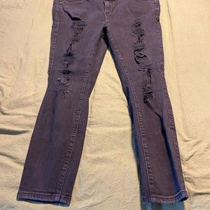 Torrid bombshell skinny, 16xs, destructed, like new condition.